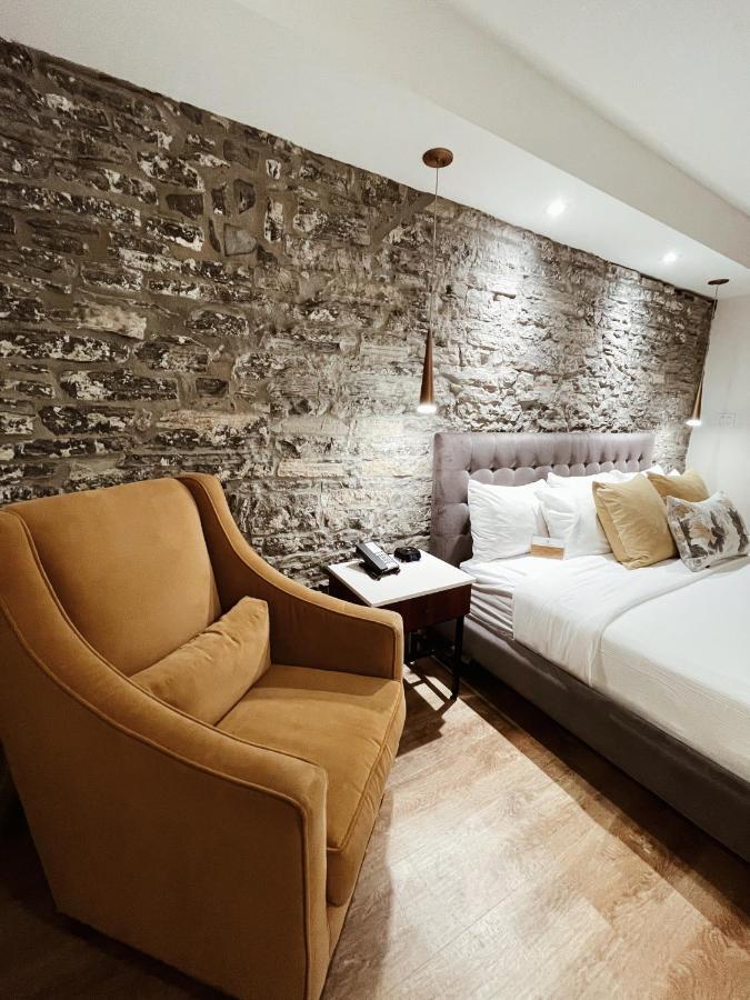 Hotel Manoir D'auteuil 3*