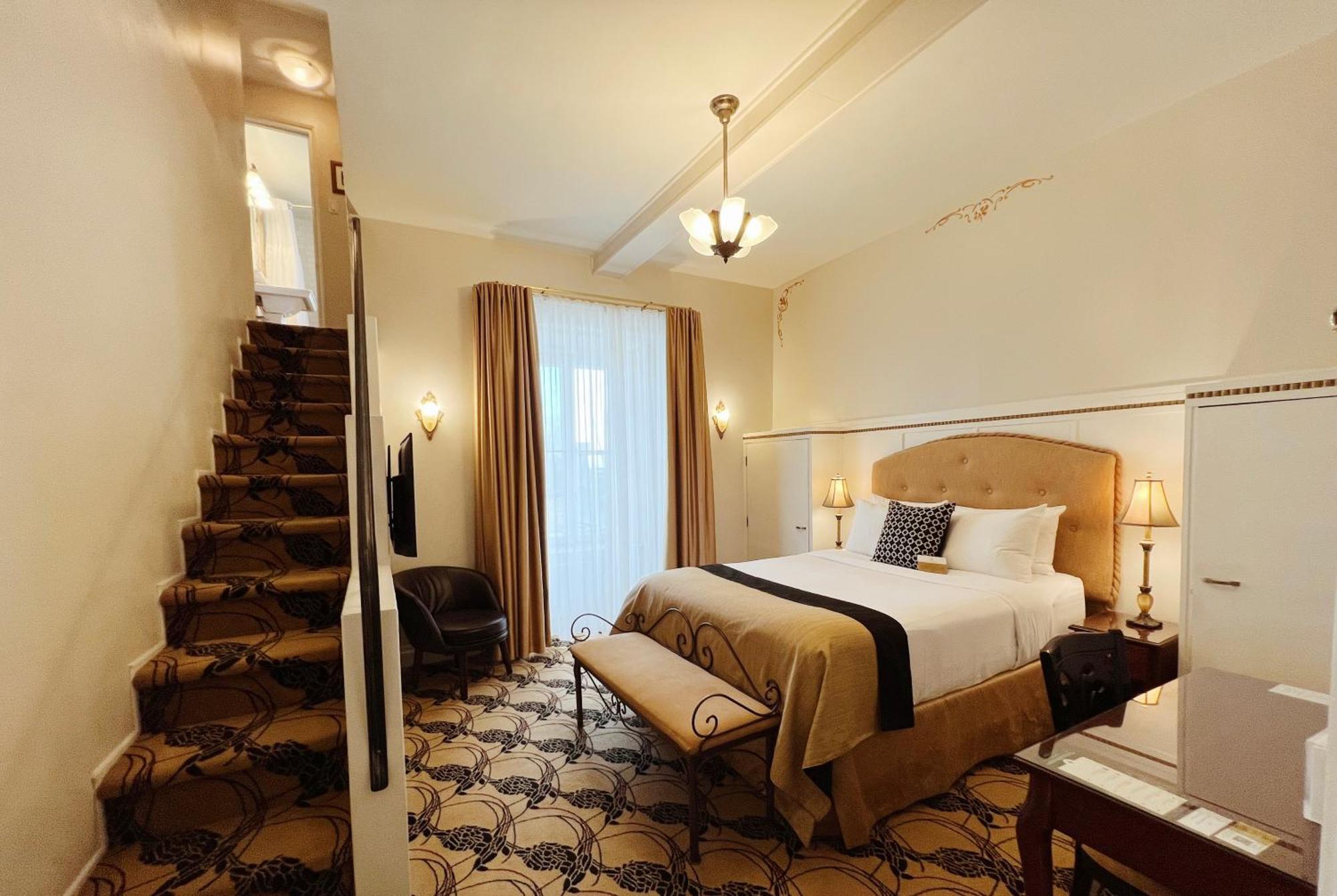 Manoir D'auteuil Quebec City